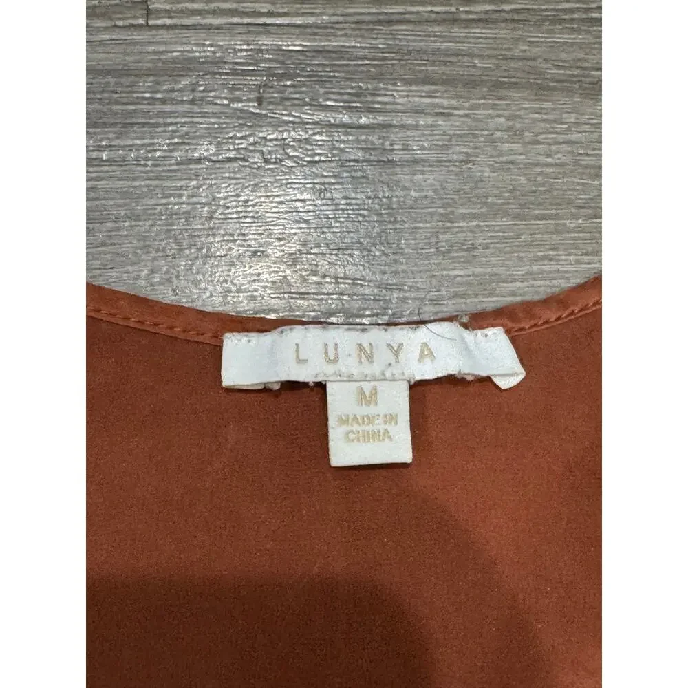 Lunya Washable Silk Tulip Back Pajama Set Size Medium EUC Brown - Picture 3 of 10